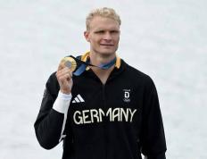 PG游戏官网登录入口-德国选手在赛艇比赛中夺得冠军